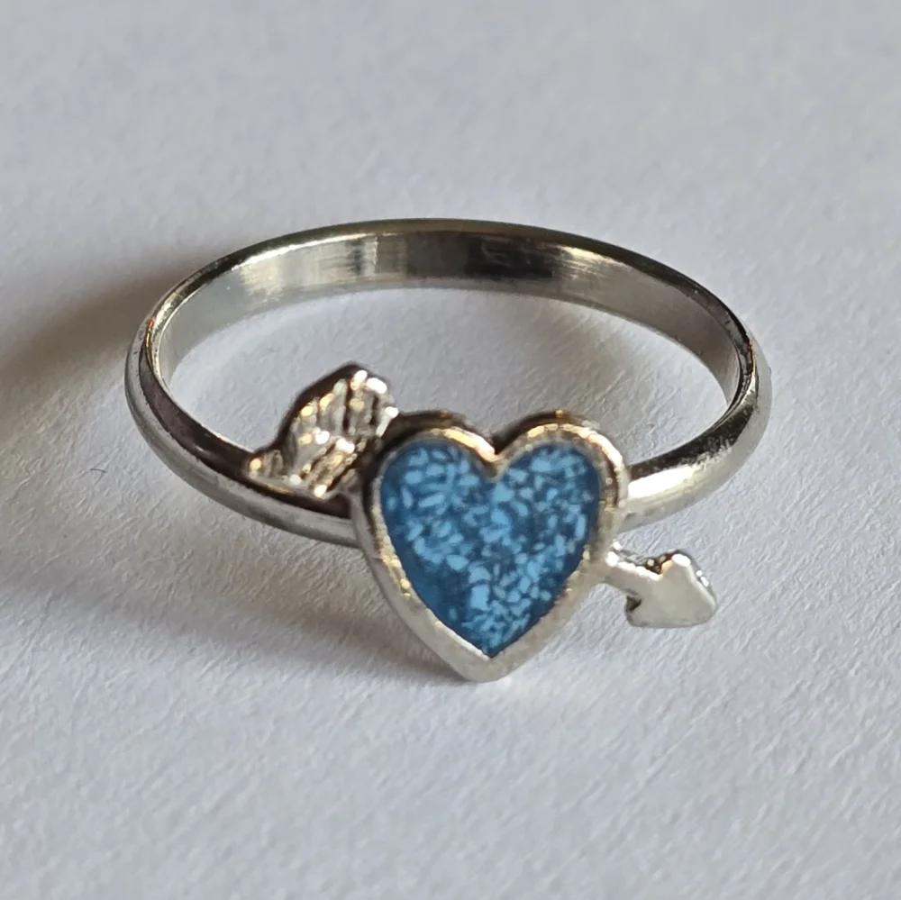 Vintage heart ring crushed turquoise silver tone blue size 3.75